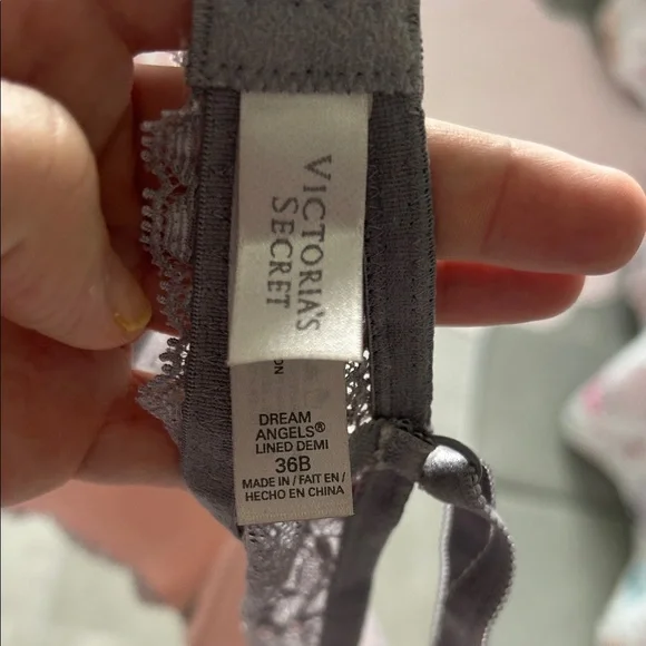 Victorias Secret- Dream Angels Lined Demi: 36B - Picture 3 of 3